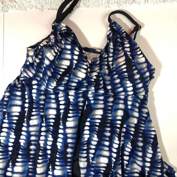 Maxine Blue Black Swim Tankini Top 6 - Picture 6 of 6